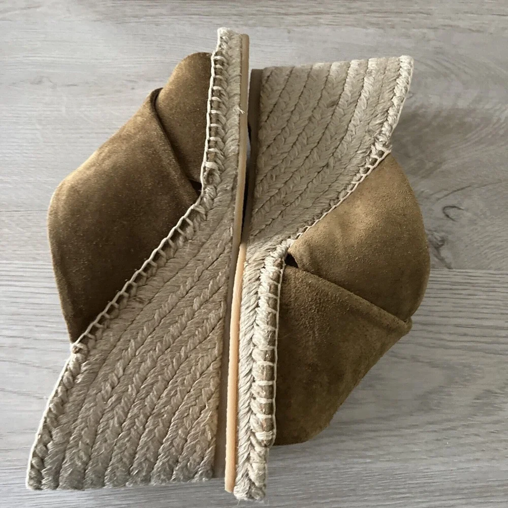 VINCE Gaelan‎ Olivewood Suede Espadrille Wedge Sandals Size 7.5 7 1/2